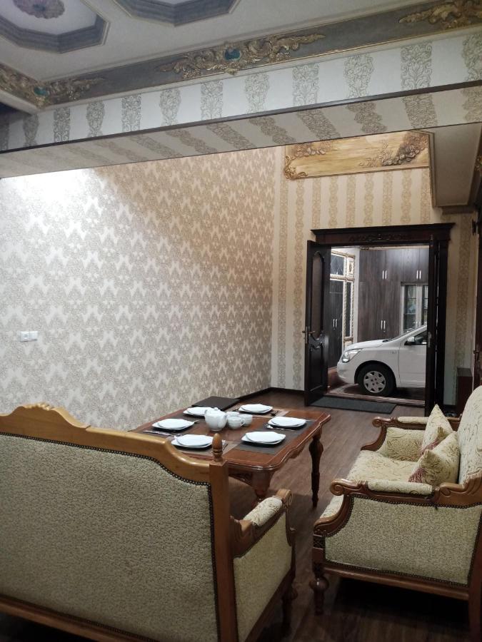 Shafran B&B بخارى المظهر الخارجي الصورة